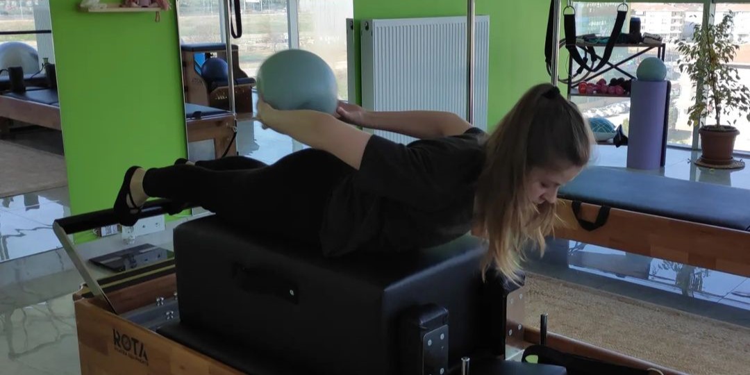 Fizyo Akay Pilates Eryaman Reformer Pilates